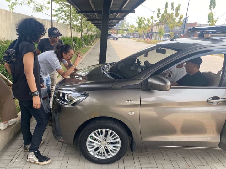 Behind the scenes - Tim produksi